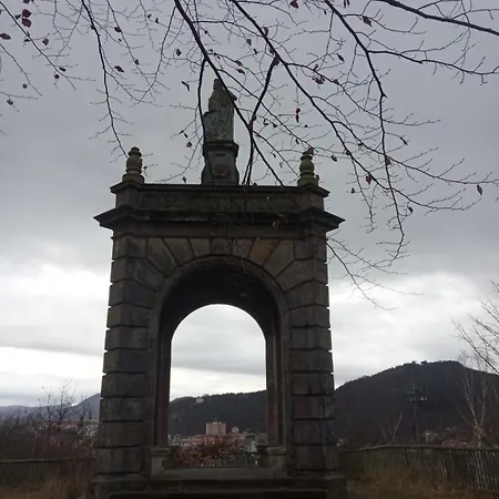 Waldruh S Terasou Apartman