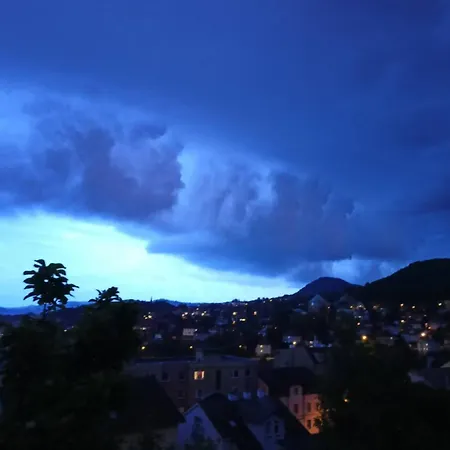 Waldruh S Terasou Apartman Jalŭvčí
